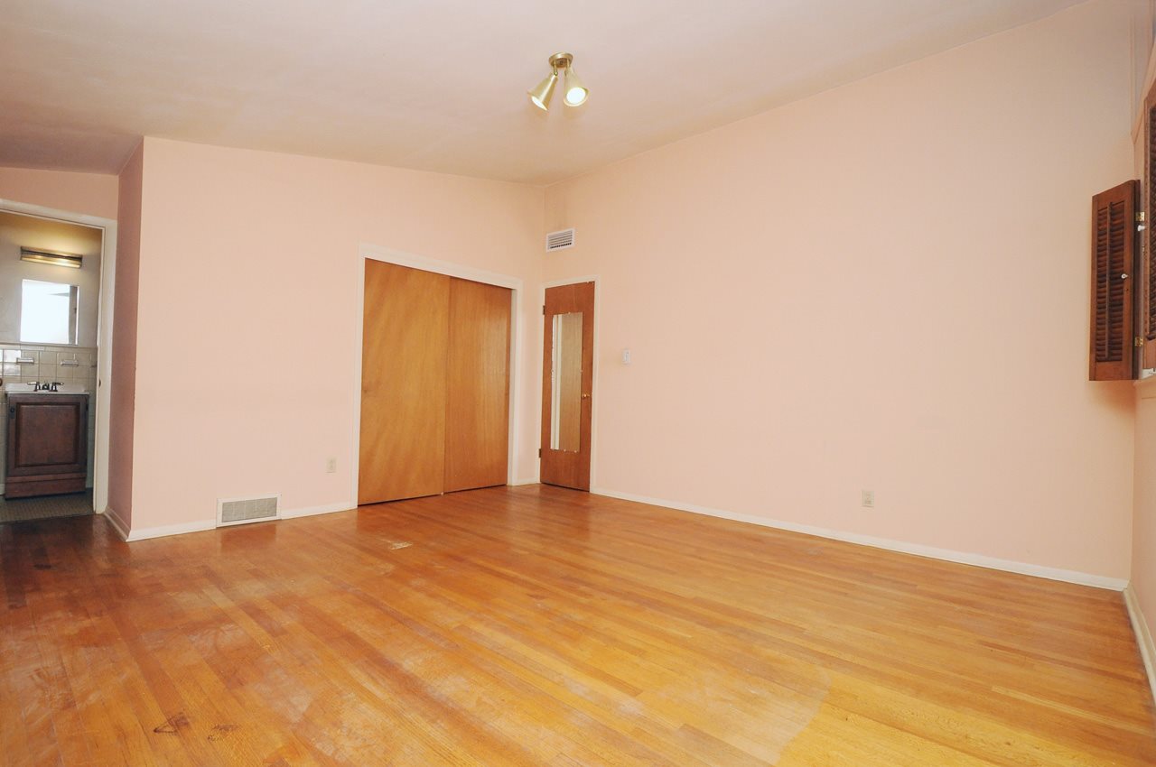 5323 Sea Isle Road Memphis, TN 38119 - Photo 18 of 24