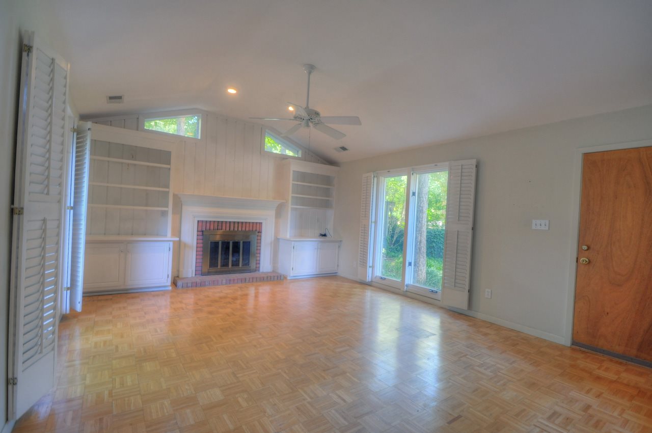 5323 Sea Isle Road Memphis, TN 38119 - Photo 4 of 24