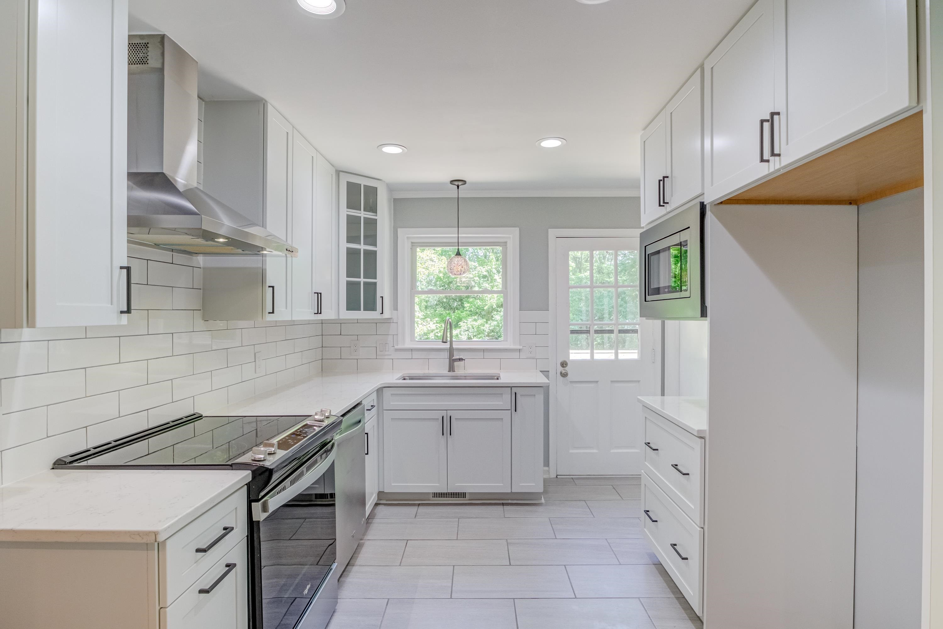 4104 Pickwick Drive Raleigh, NC 27613 - Photo 9 of 43 Photo 9