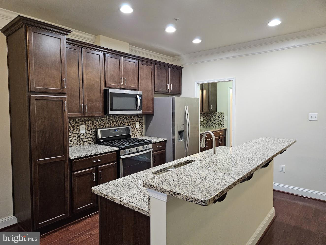 6041 Maple Hill Road Ellicott City, MD 21043 - Photo 14 of 57