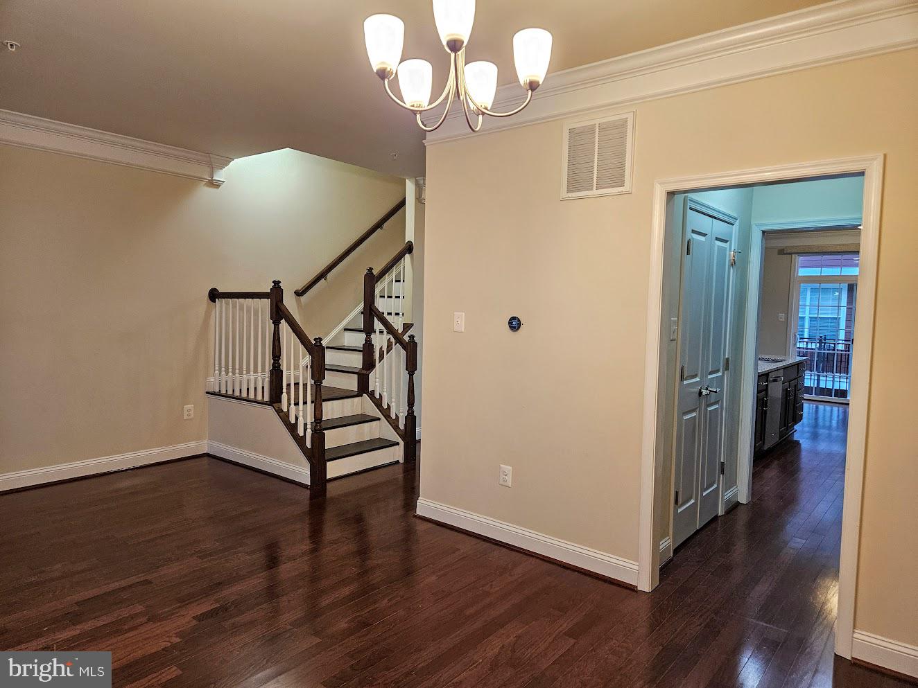 6041 Maple Hill Road Ellicott City, MD 21043 - Photo 20 of 57