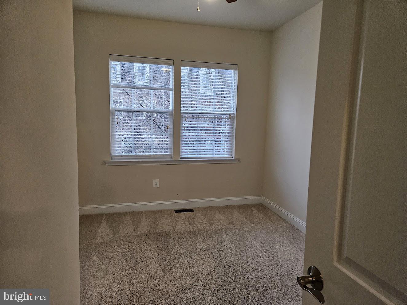 6041 Maple Hill Road Ellicott City, MD 21043 - Photo 29 of 57