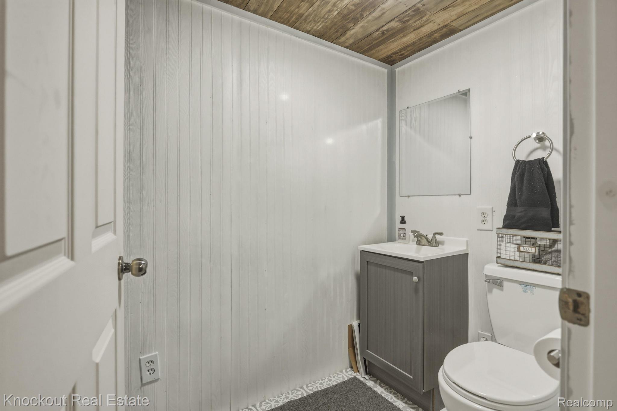 5726 Buell Road Vassar, MI 48768 - Photo 35 of 75 36-web-or-mls-5726 Buell Rd Vassar-36.jpg