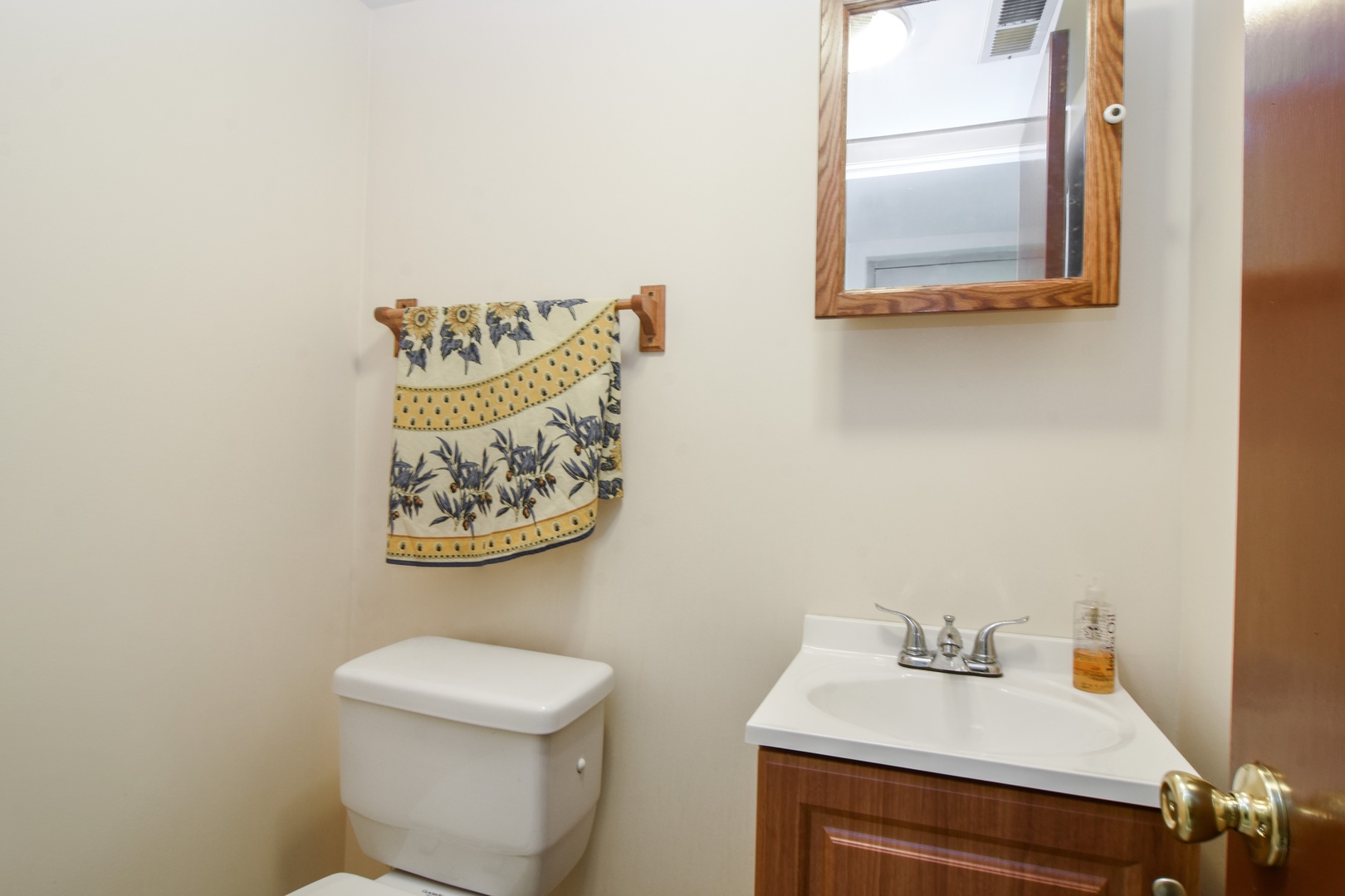 1320 Exeter Court, Unit 1320 Wheeling, IL 60090 - Photo 9 of 10