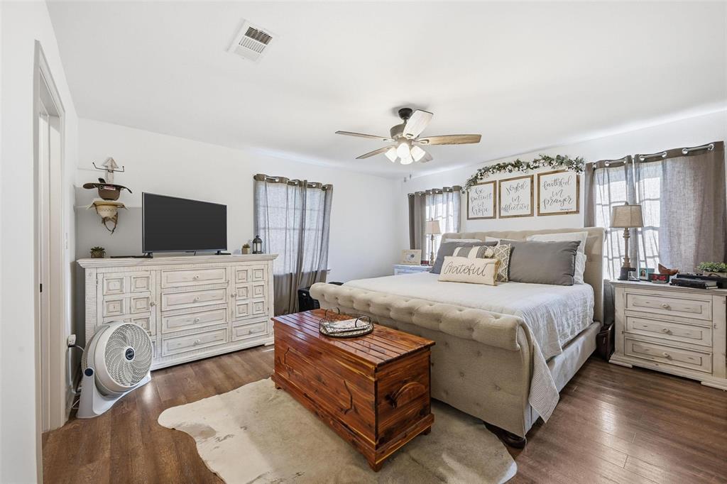 3781 Fm 151 Whitewright, TX 75491 - Photo 14 of 40