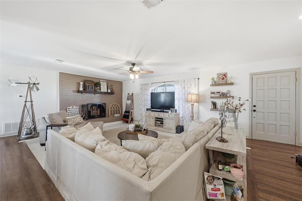 3781 Fm 151 Whitewright, TX 75491 - Photo 29 of 40