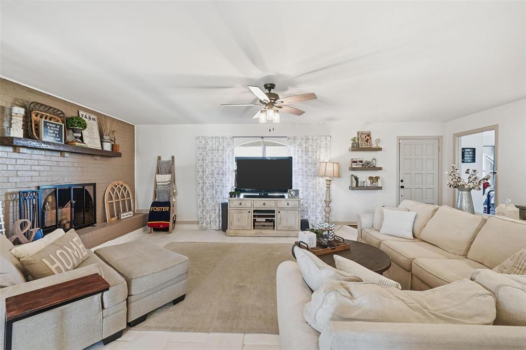 3781 Fm 151 Whitewright, TX 75491 - Photo 10 of 40