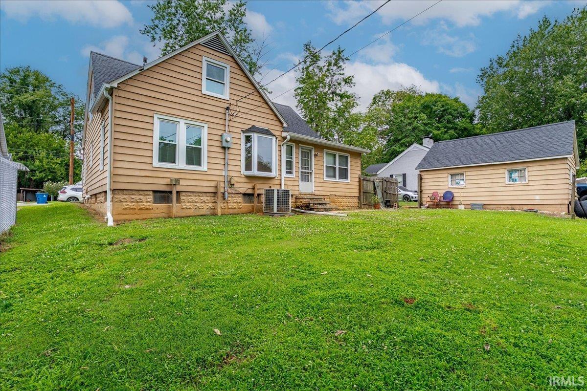 609 Center Street Rockport, IN 47635 - Photo 40 of 44
