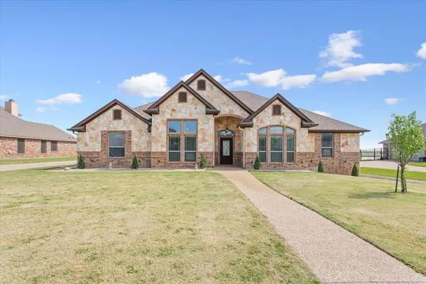 $449,000 | 358 Sunland Park Lane, Robinson, TX 76706