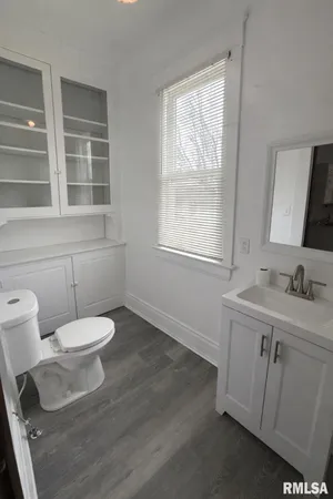 $149,900 | 2072 Broadway Street, Quincy, IL 62301