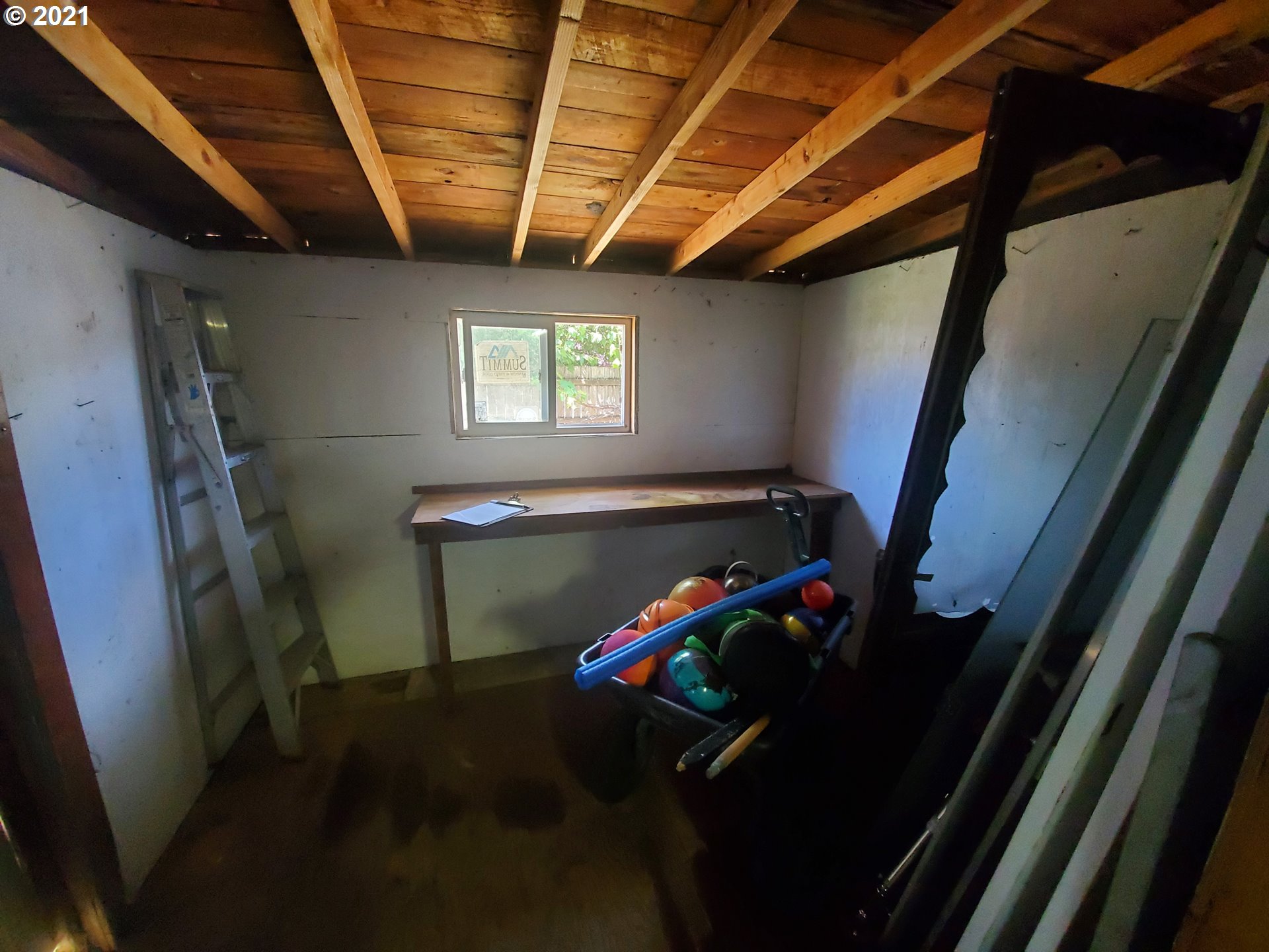 246 Oak Street Riddle, OR 97469 - Photo 13 of 27