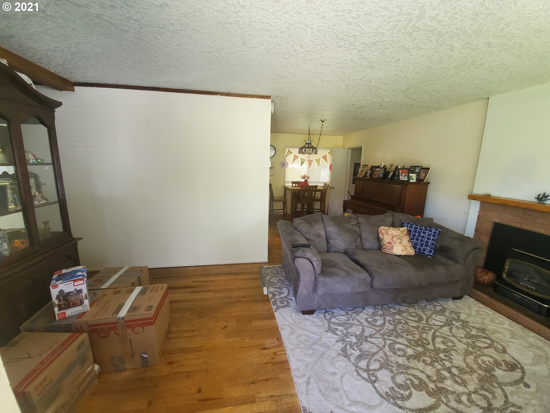 246 Oak Street Riddle, OR 97469 - Photo 15 of 27