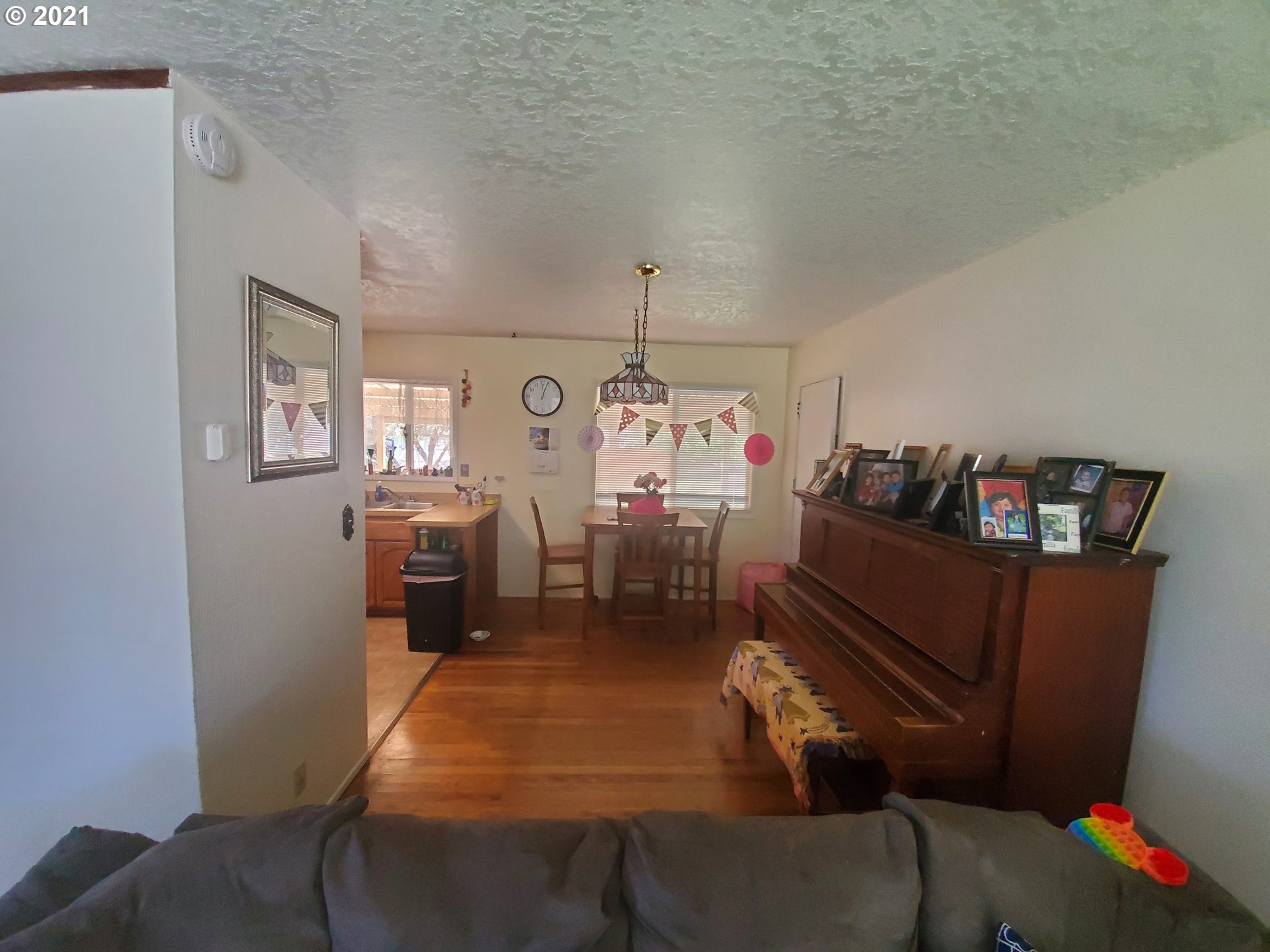 246 Oak Street Riddle, OR 97469 - Photo 18 of 27