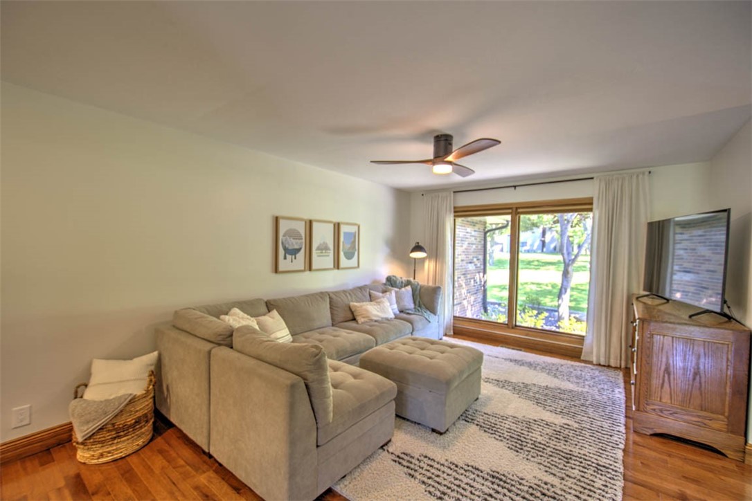 635 West Hickory Point Road Forsyth, IL 62535 - Photo 10 of 40