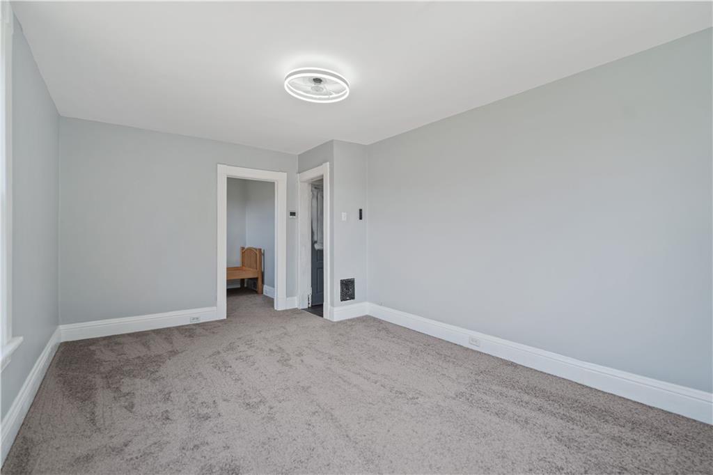 726 Market Street, Unit 3 Beaver, PA 15009 - Photo 13 of 24 a view of an empty room