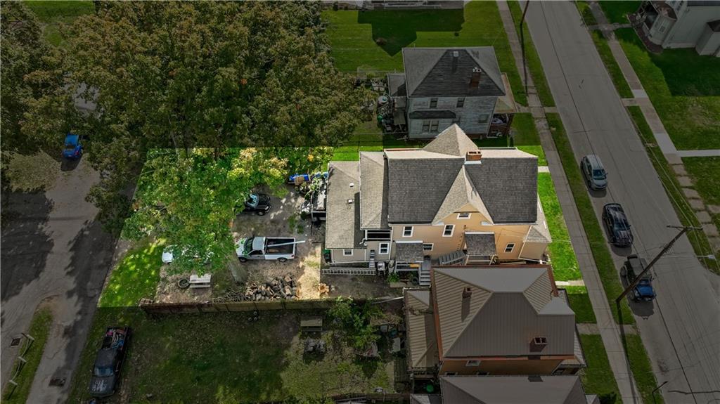 726 Market Street, Unit 3 Beaver, PA 15009 - Photo 21 of 24 an aerial view of house with yard