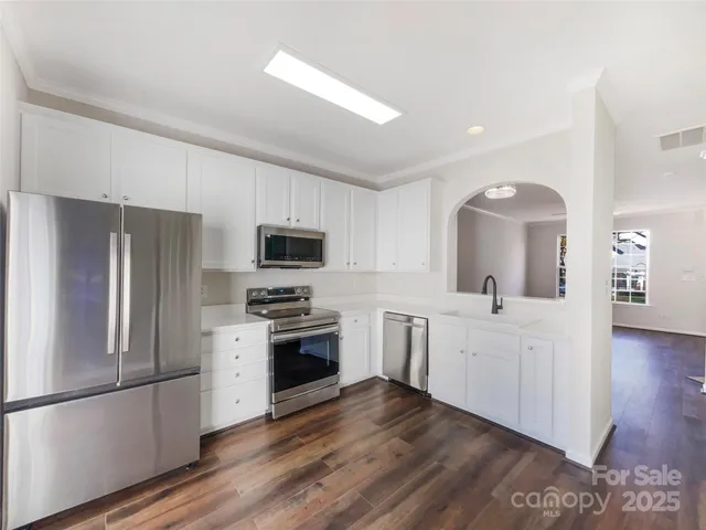 $293,000 | 1464 Stonedown Lane, Matthews, NC 28104