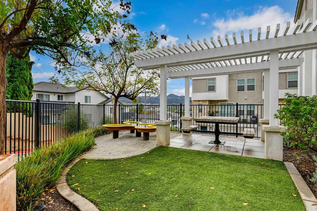 354 Fitzpatrick Road, Unit 104 San Marcos, CA 92069 - Photo 19 of 20