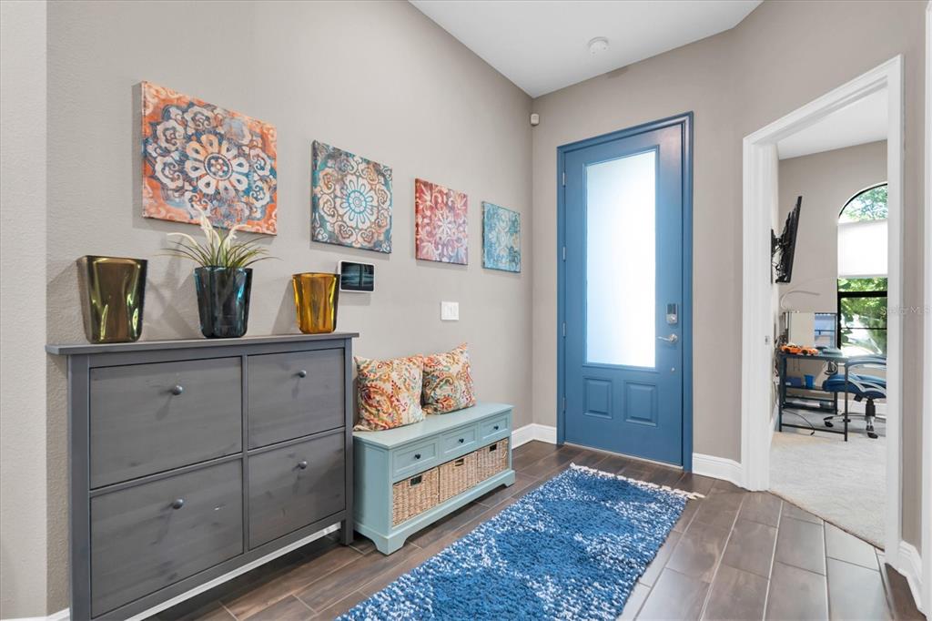 2516 West Curtis Street Tampa, FL 33614 - Photo 3 of 44