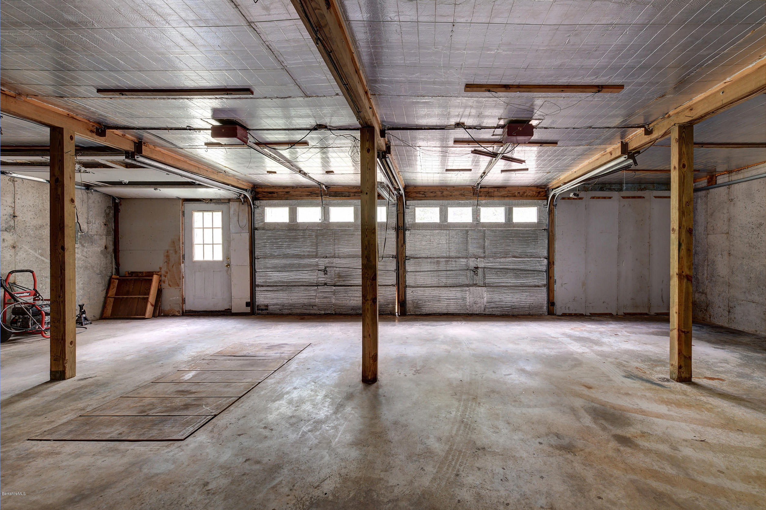 620 Old Windsor Road Dalton, MA 01226 - Photo 34 of 43 34-Garage