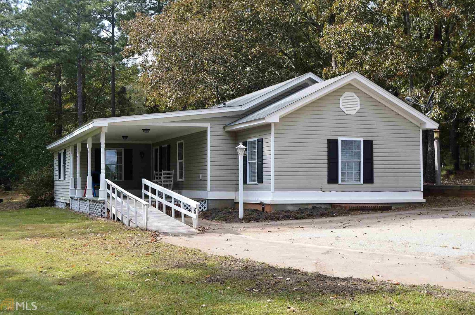 125 Country Kitchen Road Barnesville, GA 30204 - Photo 1 of 1 Gallery Image 1