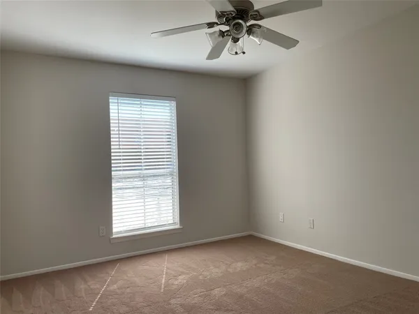 $1,150 | 18800 Egret Bay Boulevard, Unit 905, Webster, TX 77058