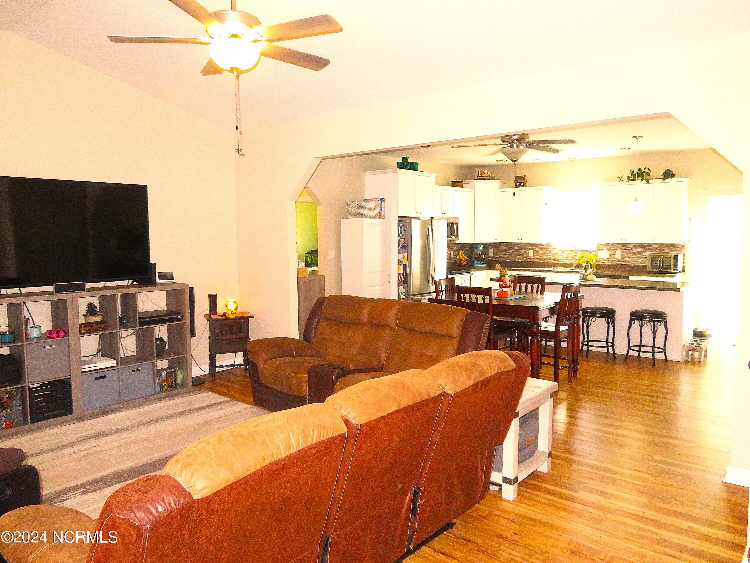 1036 Sand Ridge Road Hubert, NC 28539 - Photo 10 of 69 IMG_1268