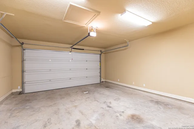 $3,000 | 28214 Willis Ranch, San Antonio, TX 78260