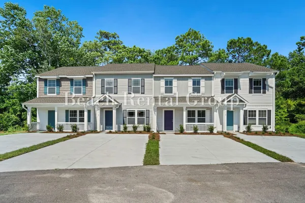 $1,650 | 215 Banbury Lane, Unit 29, Little River, SC 29566