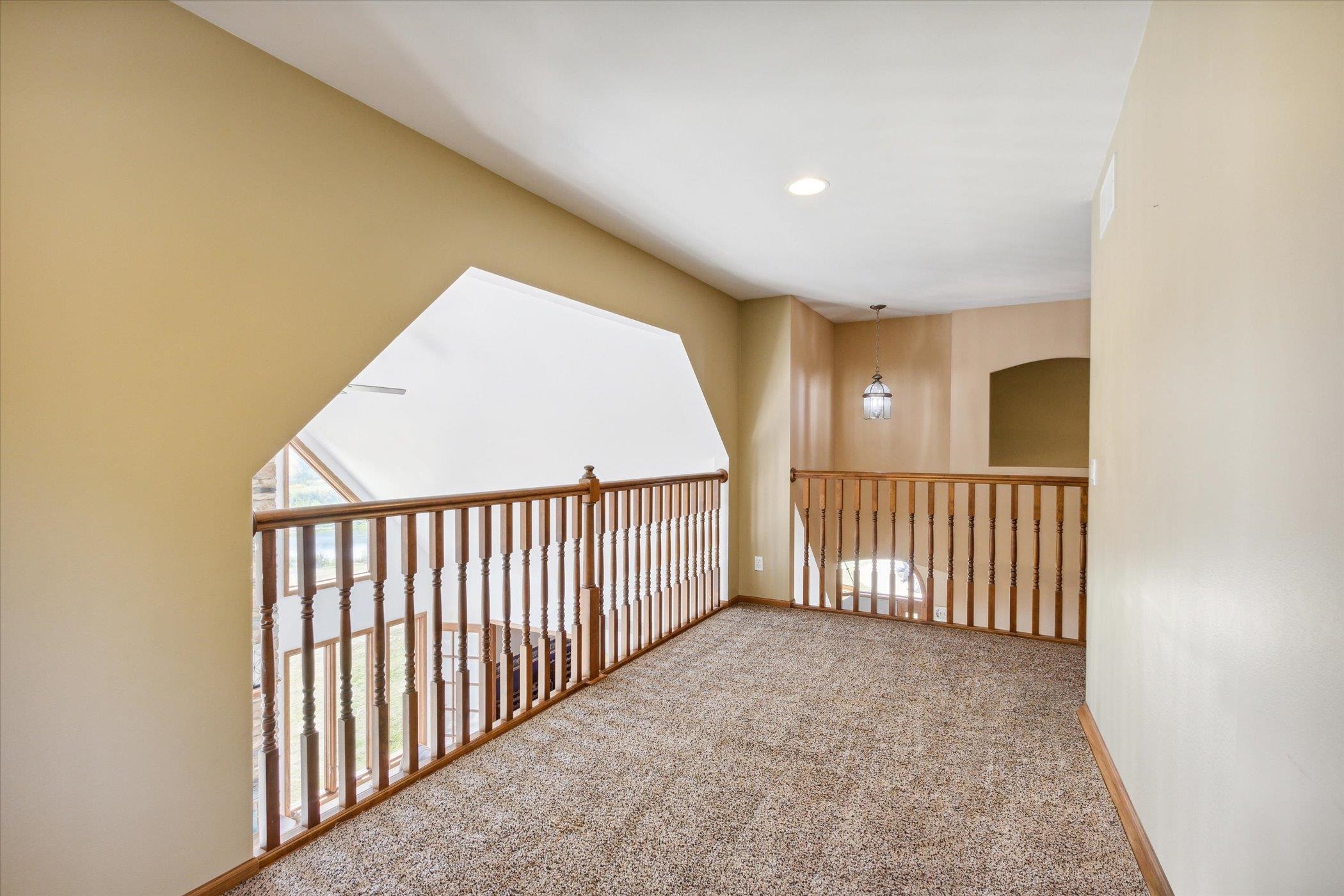 638 West Cedarville Road Freeport, IL 61032 - Photo 34 of 51