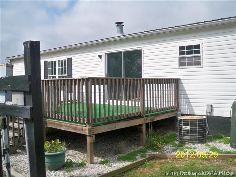 9260 South Horner Chapel Road Pekin, IN 47165 - Photo 6 of 9 Gallery Image 6