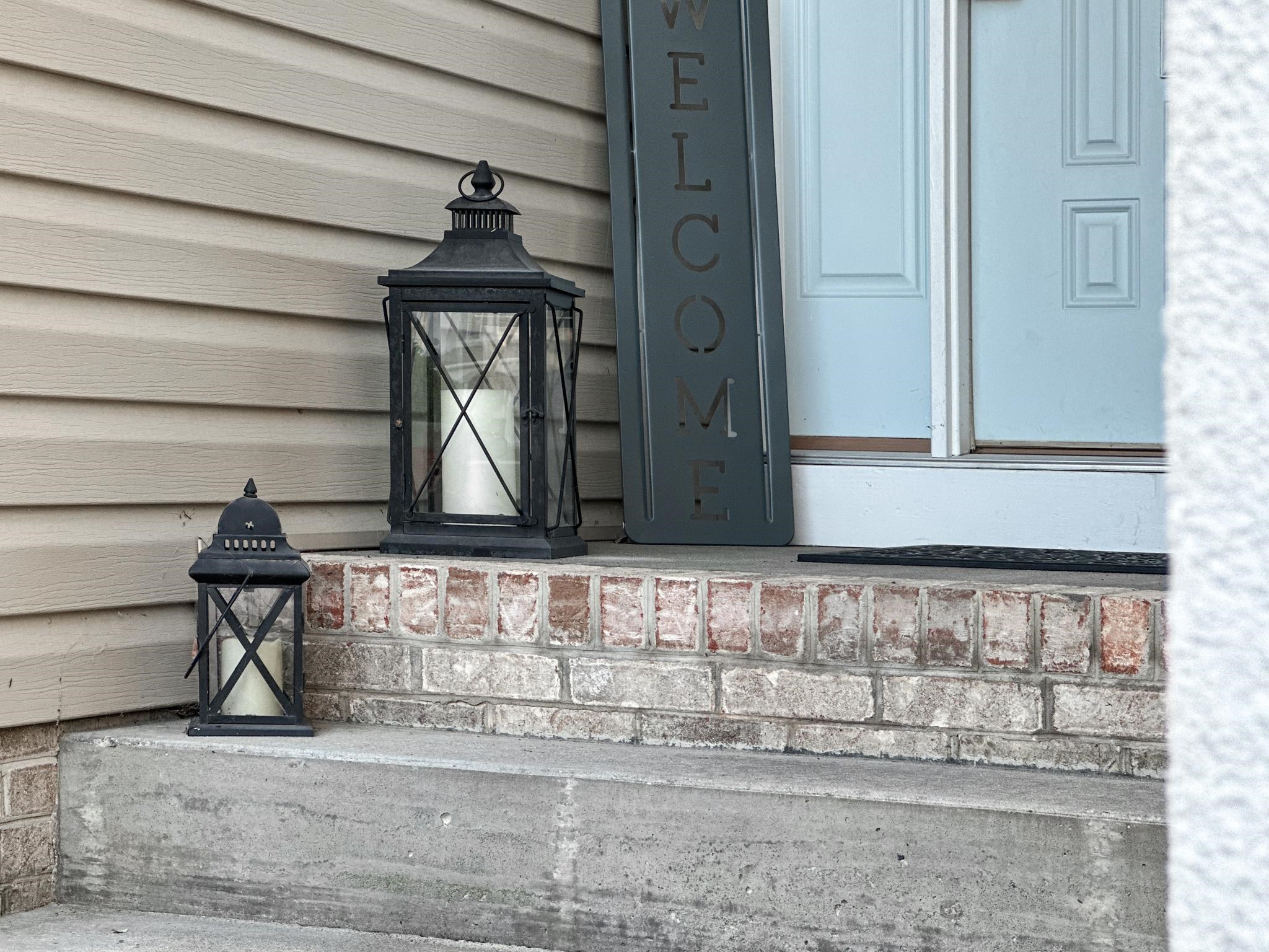 30 Fox Crest Ridge Staunton, VA 24401 - Photo 7 of 31 a view of front door