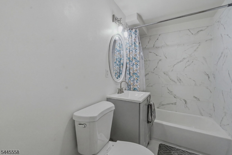 137 New Street, Unit 2 Paterson, NJ 07501 - Photo 9 of 17