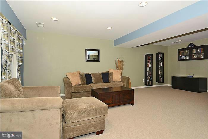 25274 Gothic Square Chantilly, VA 20152 - Photo 16 of 27 Basement