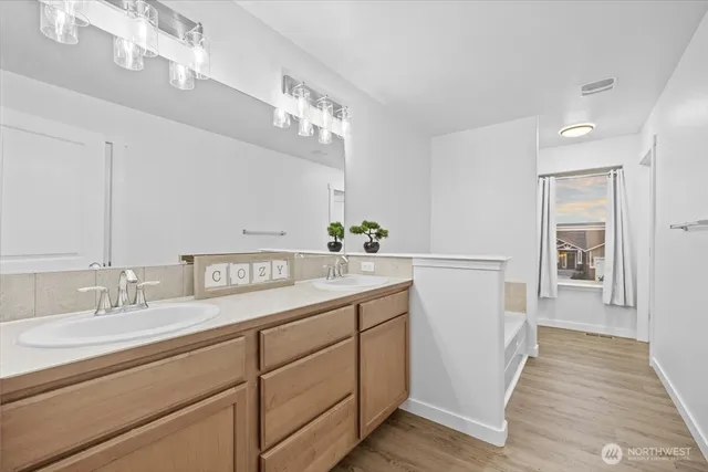 $469,900 | 4333 Northwest Commons Drive, Pasco, WA 99301