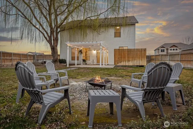 $469,900 | 4333 Northwest Commons Drive, Pasco, WA 99301