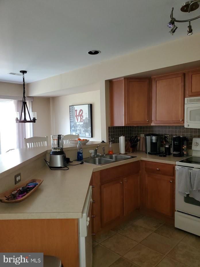 114 Oaklea Road Harrisburg, PA 17110 - Photo 7 of 13 Gallery Image 7