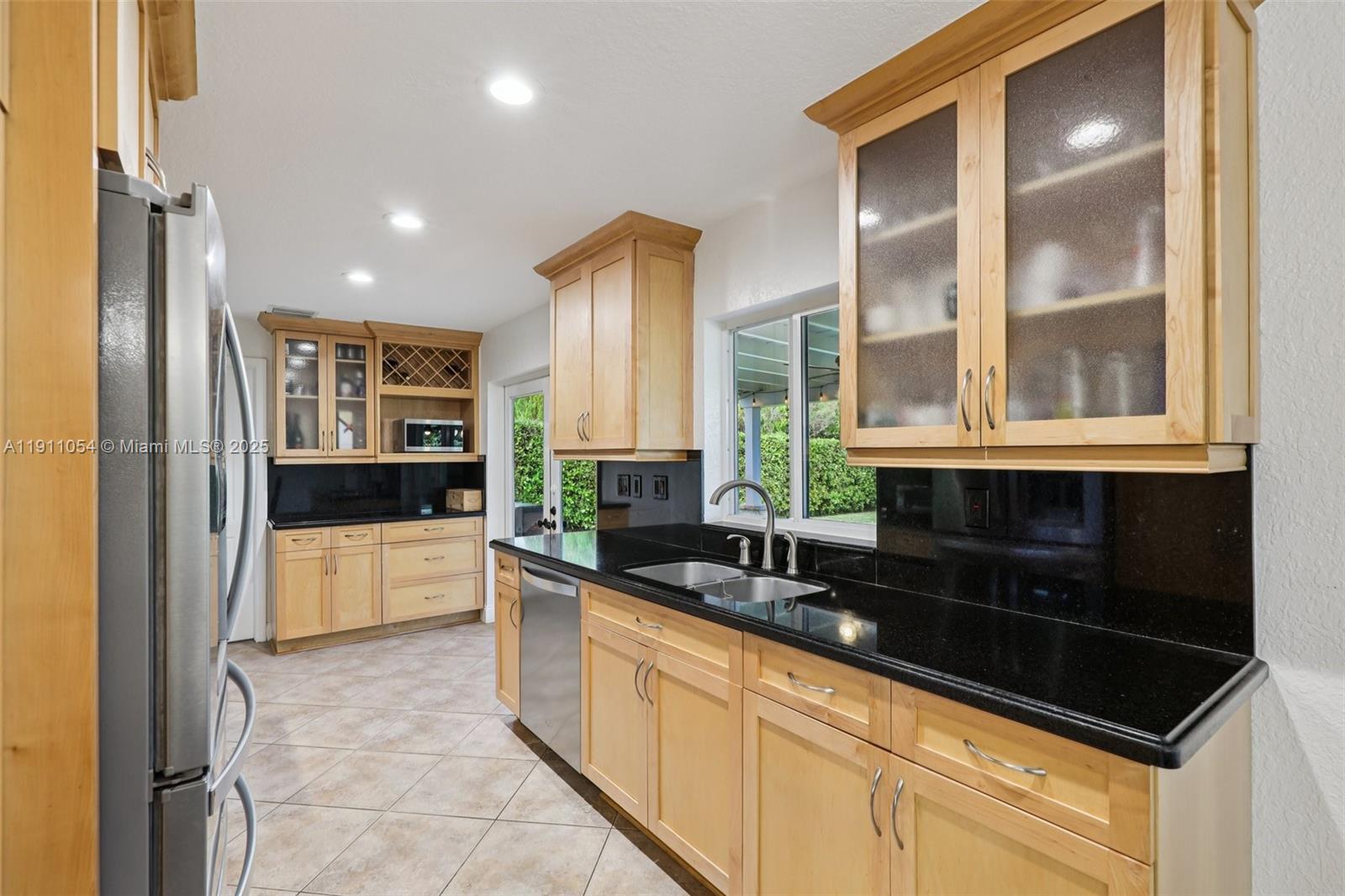 6721 Southwest 135th Avenue Miami, FL 33183 - Photo 16 of 66