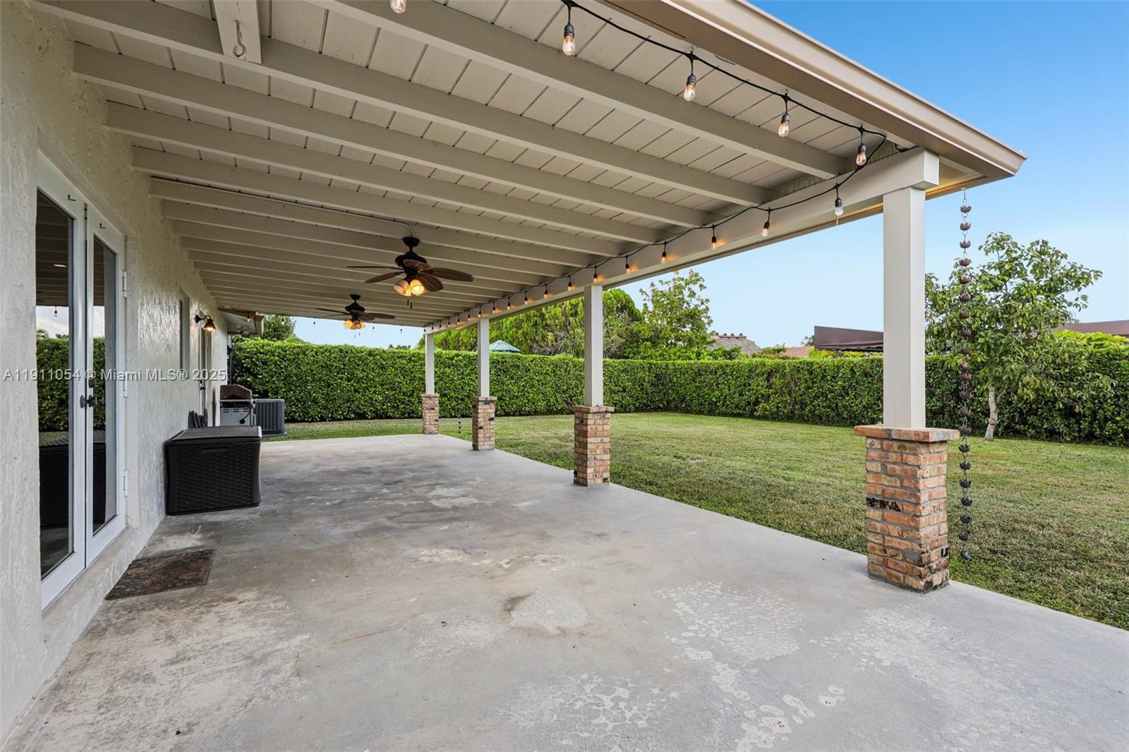 6721 Southwest 135th Avenue Miami, FL 33183 - Photo 39 of 66