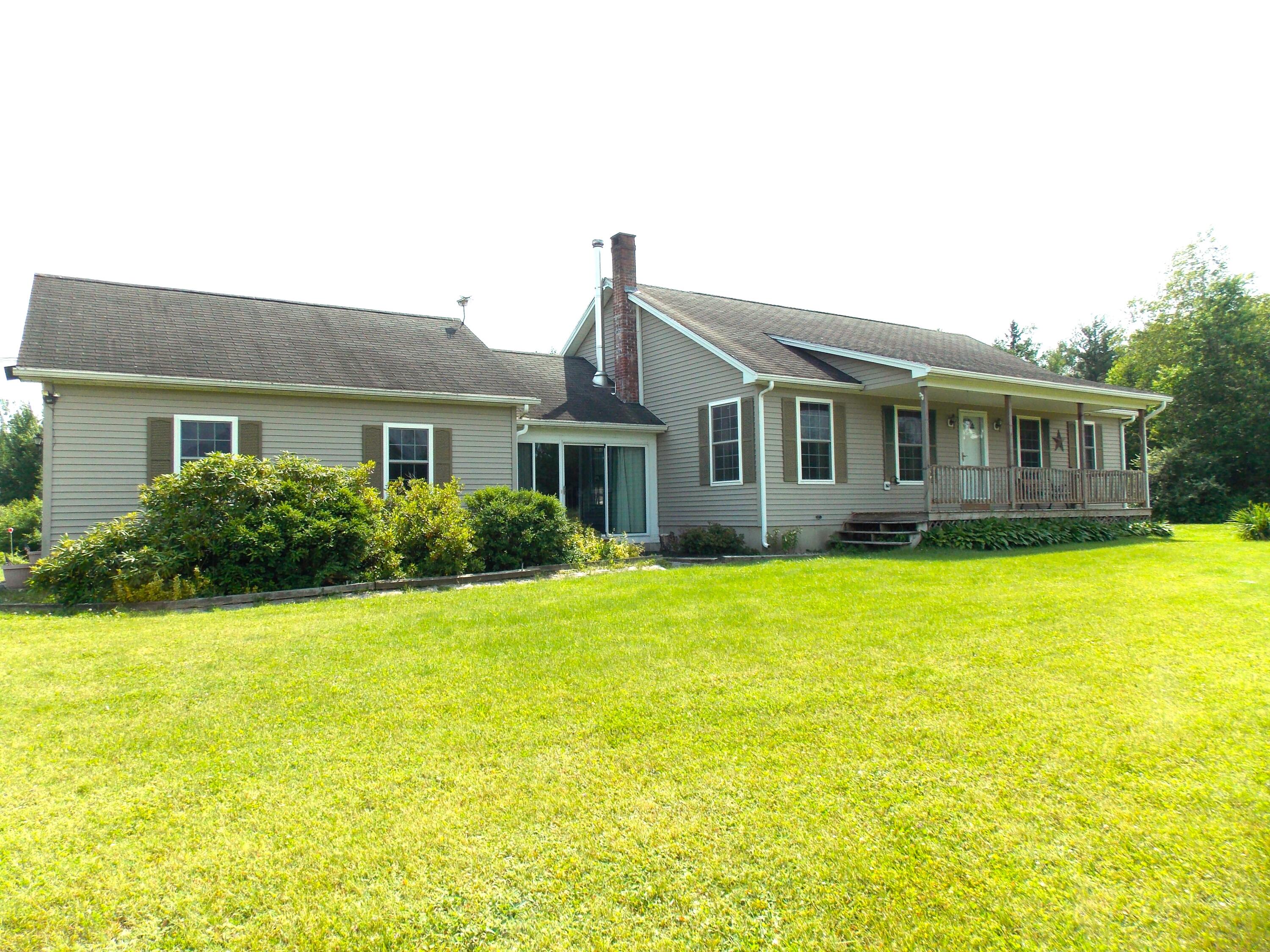 196 Fuller Road Hermon, ME 04401 - Photo 2 of 31 DSCN2243