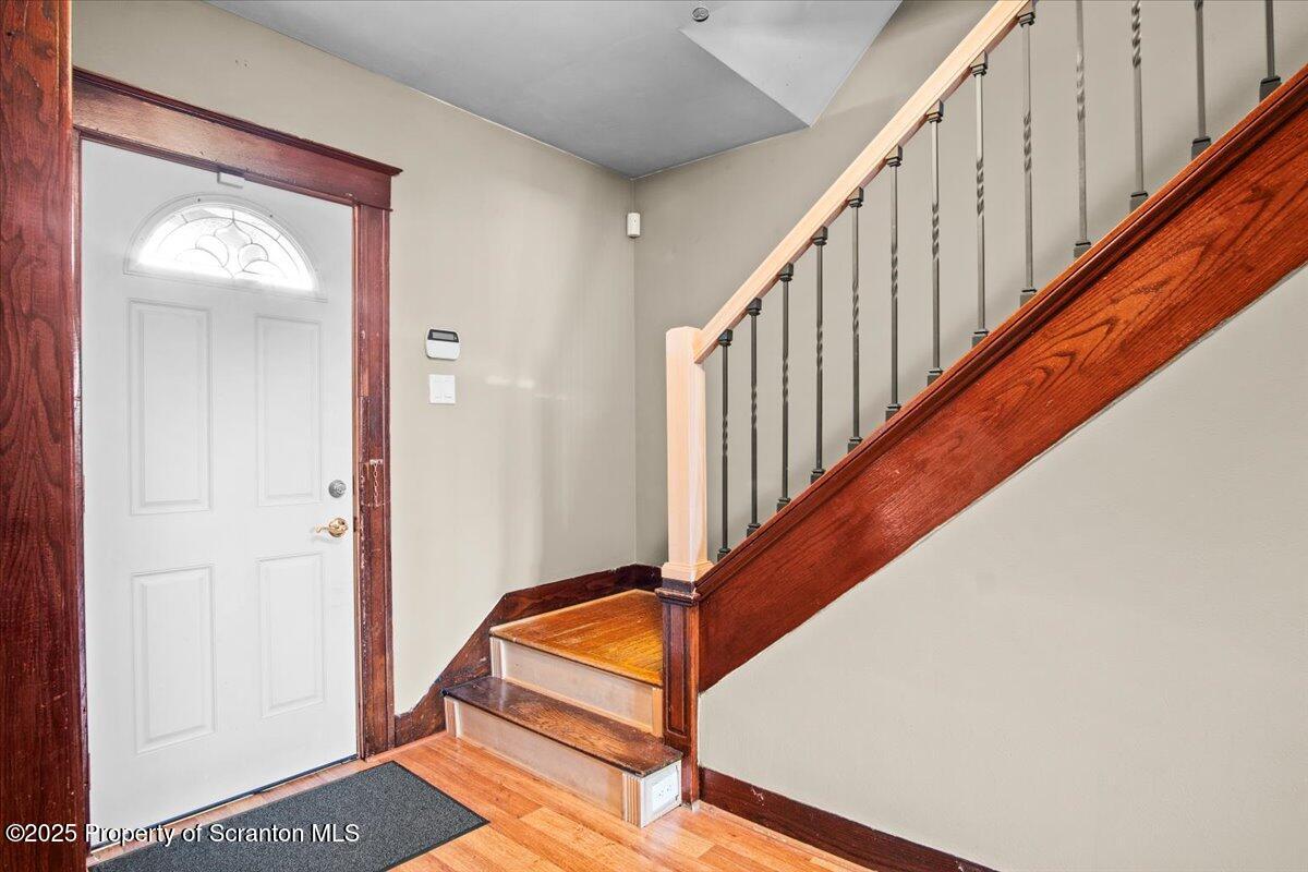 1076 Cottage Avenue Scranton, PA 18508 - Photo 14 of 30 29-DSC03439