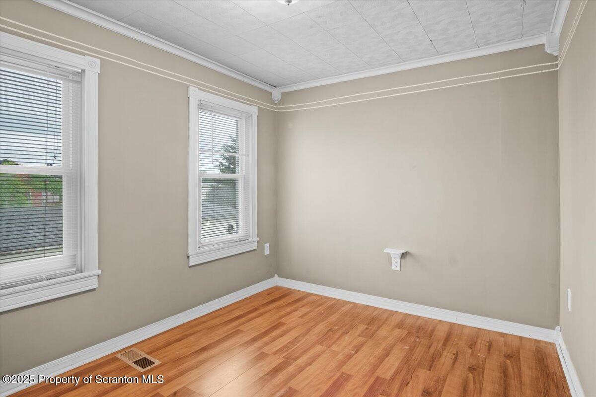1076 Cottage Avenue Scranton, PA 18508 - Photo 15 of 30 19-DSC03385