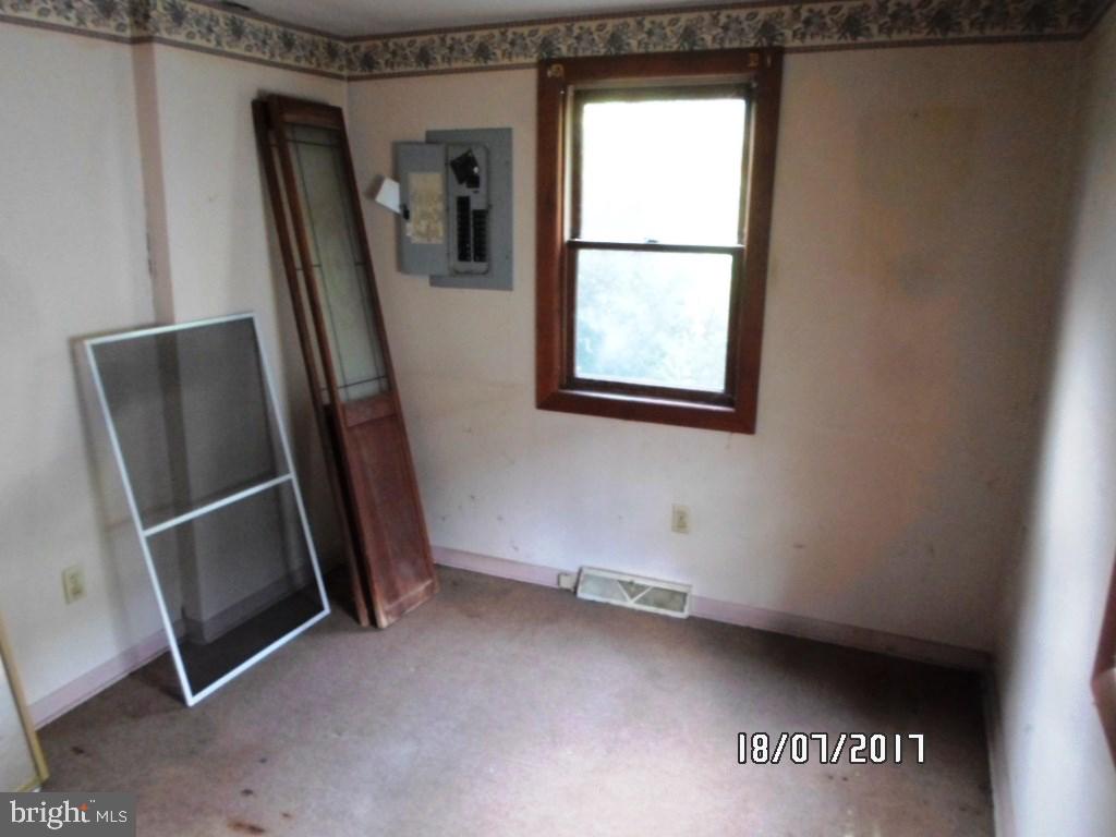 351 Manor Street Hanover, PA 17331 - Photo 11 of 12 Gallery Image 11