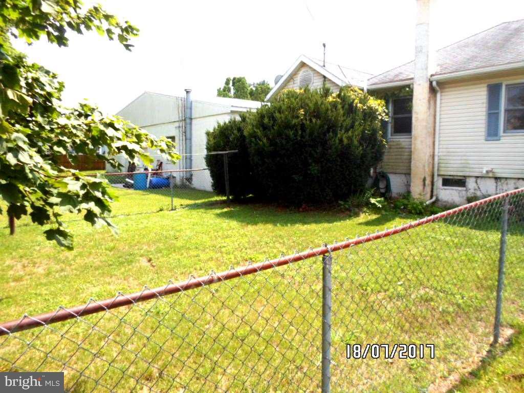 351 Manor Street Hanover, PA 17331 - Photo 4 of 12 Gallery Image 4