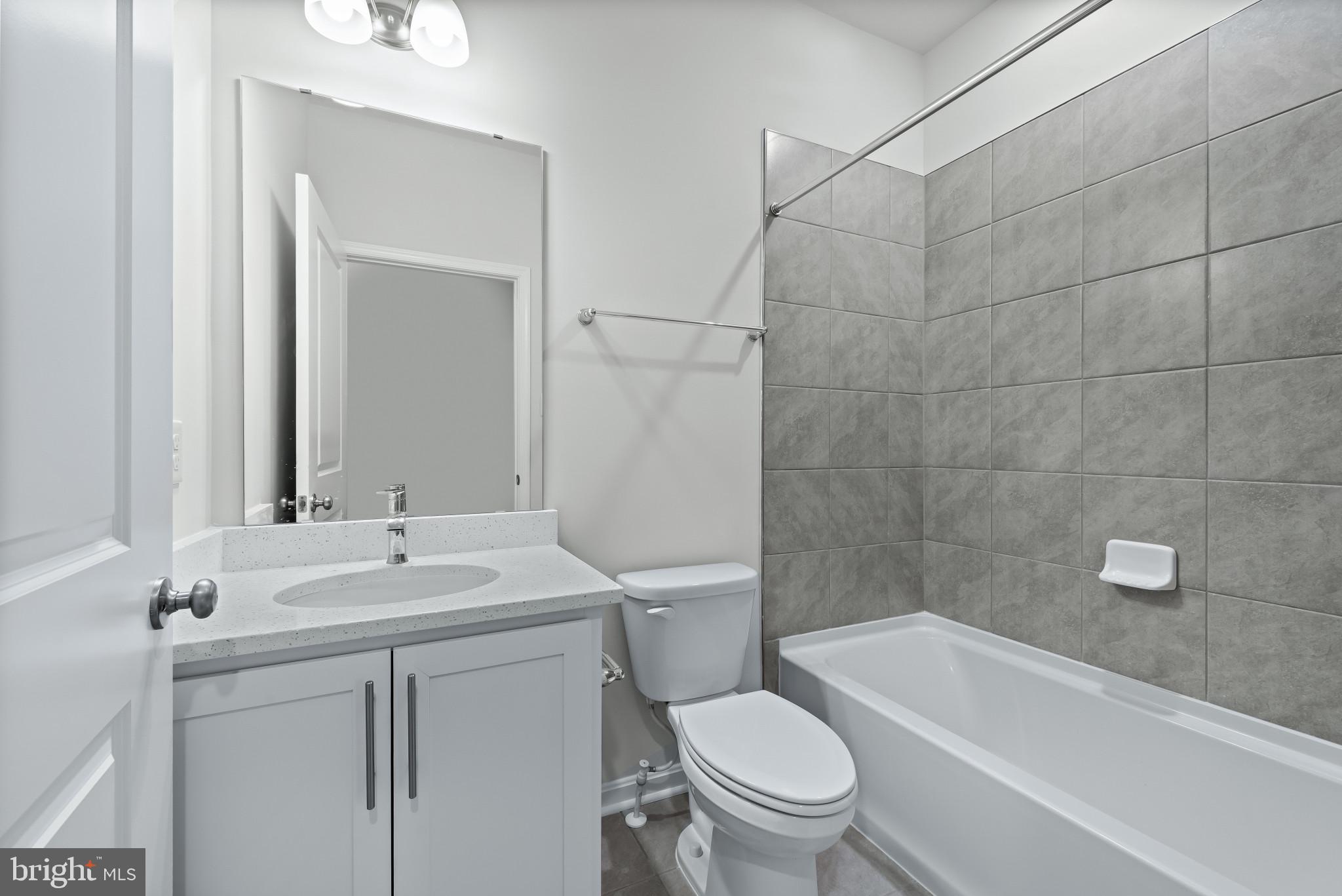 1202 Otter Point Middle River, MD 21220 - Photo 14 of 34