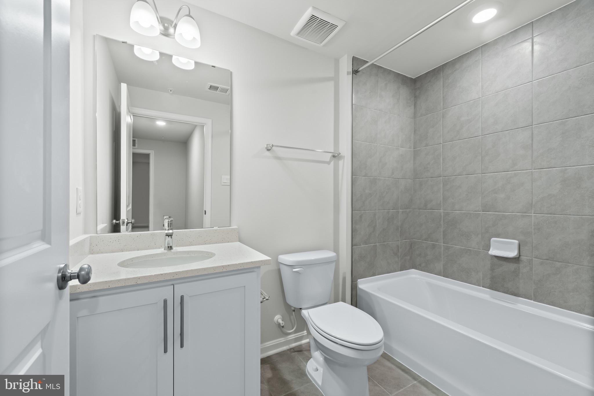 1202 Otter Point Middle River, MD 21220 - Photo 31 of 34