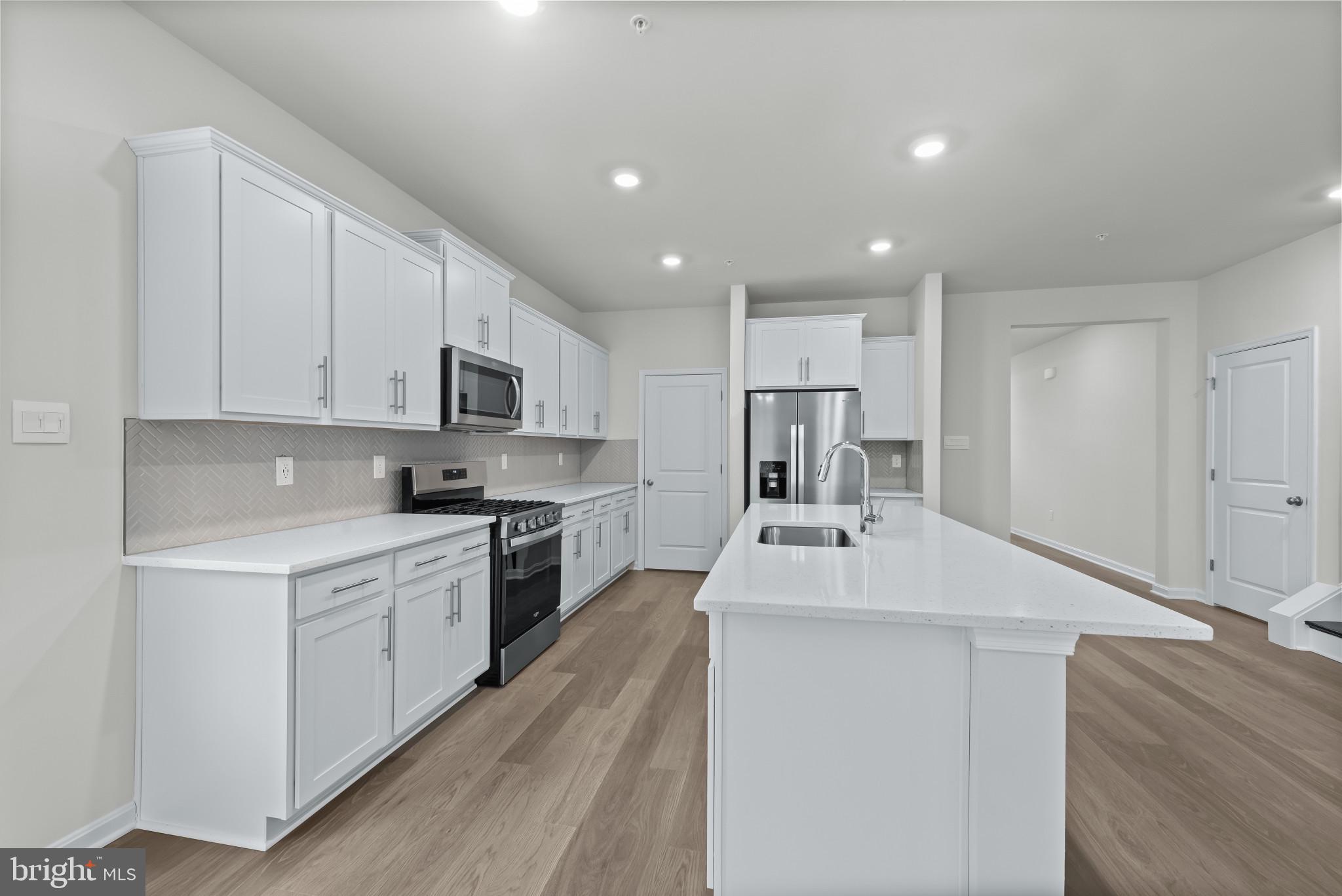 1202 Otter Point Middle River, MD 21220 - Photo 10 of 34