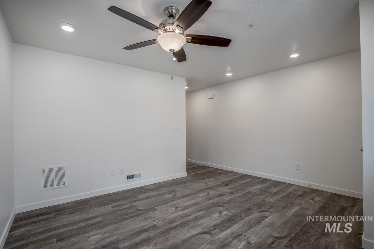 3710 North Centrepoint Way Meridian, ID 83646 - Photo 24 of 25