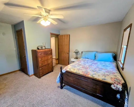 $297,500 | 321 5th Avenue Southeast, Pipestone, MN 56164