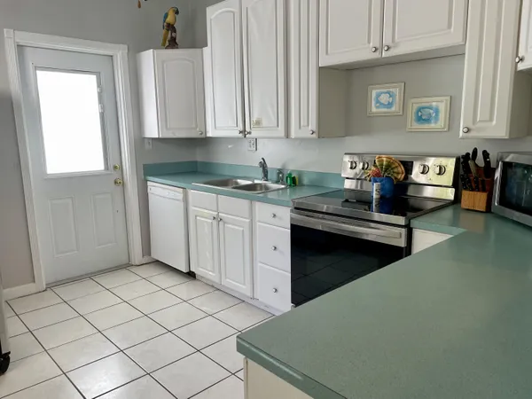 $12,999,999 | 21470 Overseas Highway, Cudjoe, FL 33042